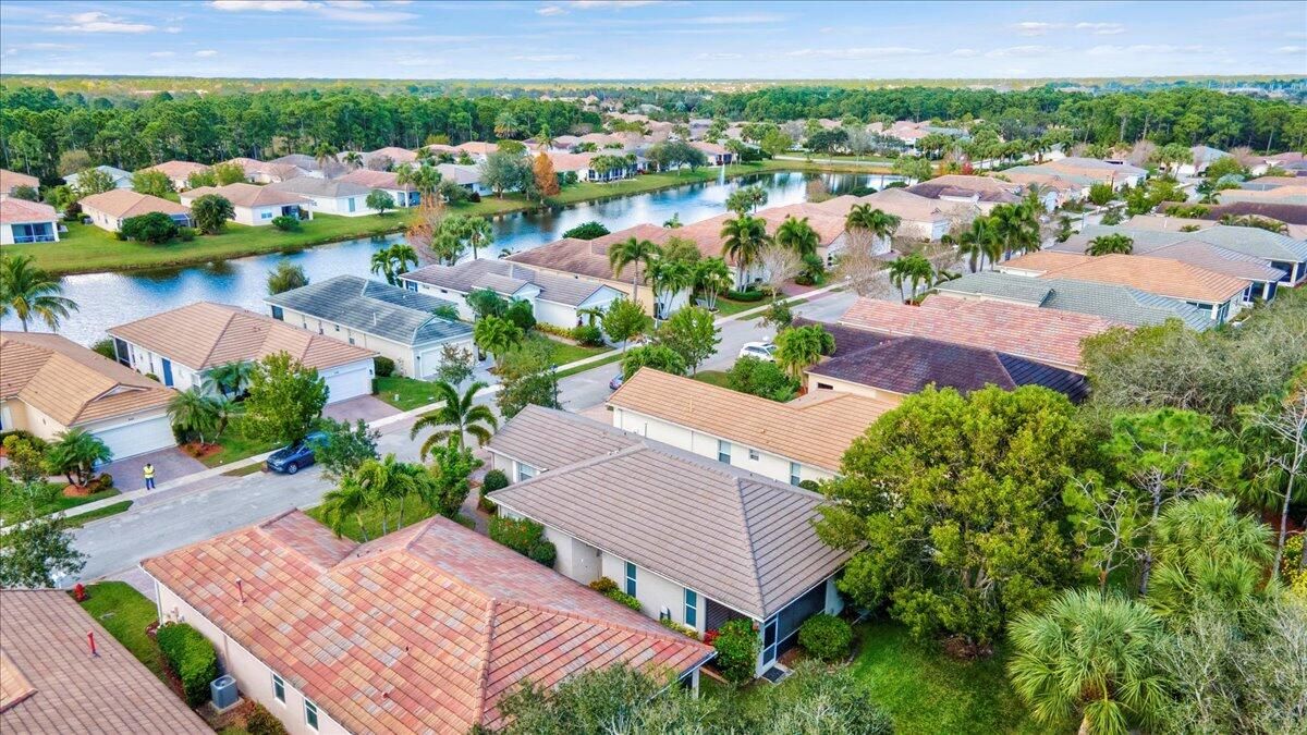 image of property at 341 SW Coconut Key Way