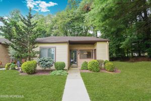 184 CROSS SLOPE CT F, MANALAPAN, NJ