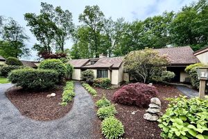 1005 HERITAGE VLG A, SOUTHBURY, CT