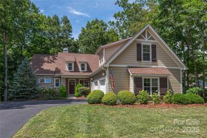 35 SPARKLE DUN DR, BILTMORE LAKE, NC