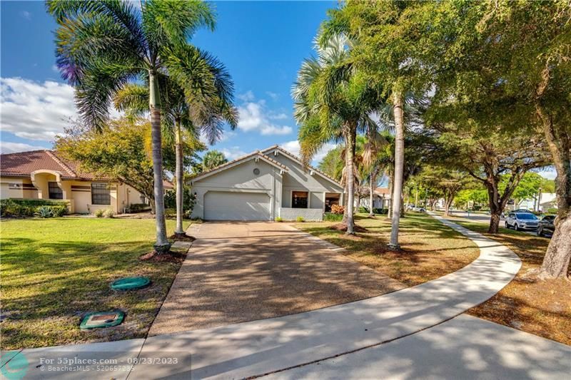 image of property at 11104 Highland Circle