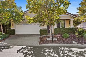 993 CENTENNIAL DR, BRENTWOOD, CA
