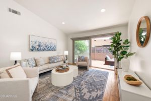 16174 VILLAGE 16, CAMARILLO, CA