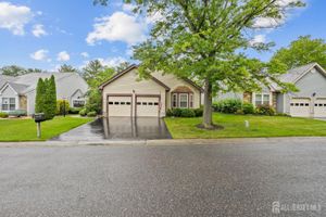 31 INGRAM DR, MONROE, NJ