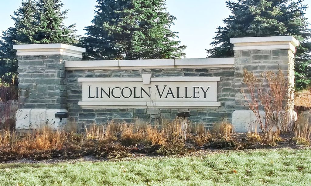 Lincoln Valley - North Aurora, IL