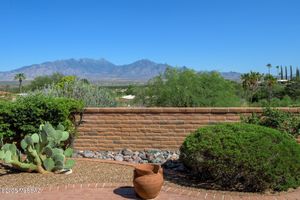 1013 W DESERT HILLS DR, GREEN VALLEY, AZ