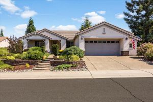 2104 FALLEN LEAF LN, LINCOLN, CA