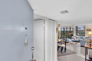 20400 W COUNTRY CLUB DR 605, AVENTURA, FL
