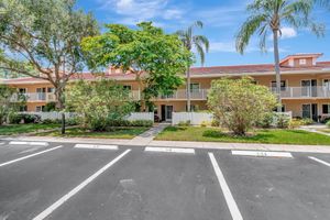 5876 REGAL GLEN DR APT 103, BOYNTON BEACH, FL