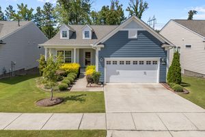 2212 BLOOMSBURY MANOR DR, DURHAM, NC