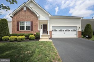 25 APPLEGATE DR, FLORENCE, NJ