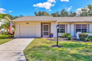 4247 OAKHURST CIR 3033, SARASOTA, FL