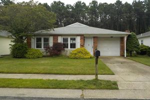 17 MEADOWBROOK RD, BRICK, NJ