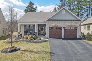 3743 DAYLILY DR, EMMAUS, PA