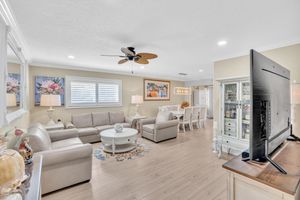 34 COLONIAL CLUB DR APT 101, BOYNTON BEACH, FL