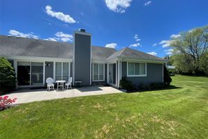381 QUARRY POND CT, MORICHES, NY