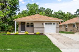 1768 MOUNT EVEREST LN, TOMS RIVER, NJ