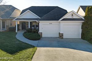 1049 RARITY BAY PKWY, VONORE, TN