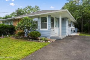 23 NIAGARA DR, TOMS RIVER, NJ
