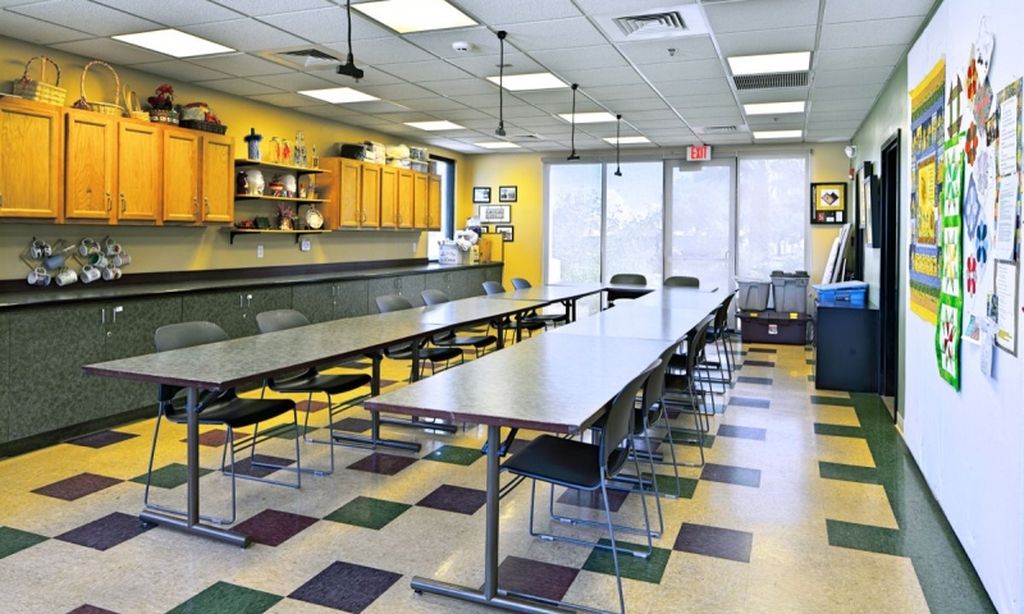 Arts & Crafts Studio