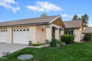 17207 VILLAGE 17, CAMARILLO, CA
