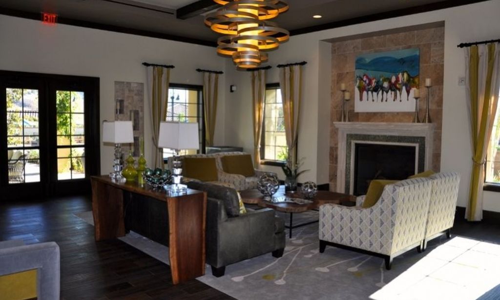 Great Room with Fireplace