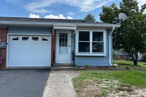 10 LAFAYETTE DR B, WHITING, NJ