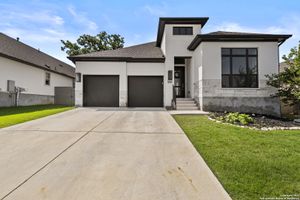 435 BRIDLE TRL, NEW BRAUNFELS, TX