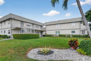 360 FLANDERS H, DELRAY BEACH, FL