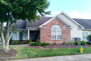 825 S BROWNS LN 1301, GALLATIN, TN