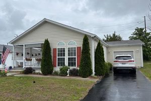 9 PINE GROVE AVE, MANAHAWKIN, NJ