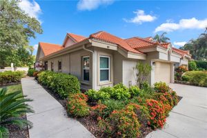 181 NAPA RIDGE RD E UNIT E, NAPLES, FL