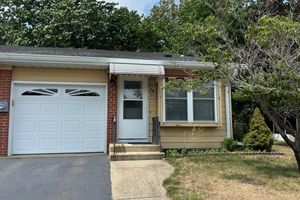 3 LAFAYETTE DR B, WHITING, NJ
