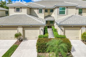 3353 GRAND VISTA CT UNIT 201, PORT CHARLOTTE, FL