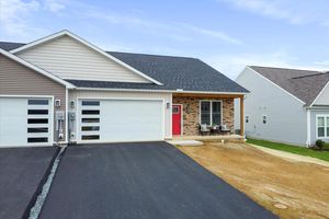 11797 MYSTIC ROCK LN S, WAYNESBORO, PA
