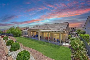2621 HANGING ROCK DR, LAS VEGAS, NV
