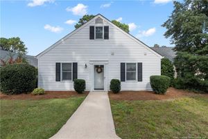 13 VILLAGE GREEN CIR, SOUTHERN PINES, NC