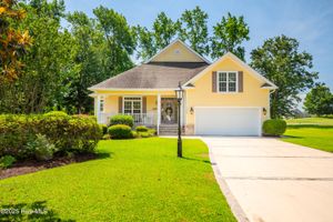 1209 MOULTRIE DR, CALABASH, NC