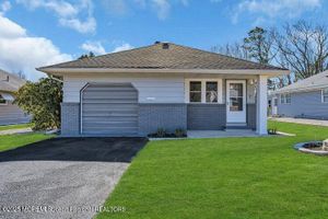 7 MOUNT KISCO DR, TOMS RIVER, NJ