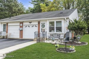 5 QUAKER LN B, WHITING, NJ