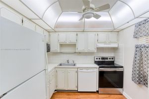 1005 COUNTRY CLUB DR 408, MARGATE, FL