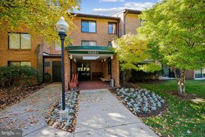 15201 ELKRIDGE WAY 93-2J, SILVER SPRING, MD