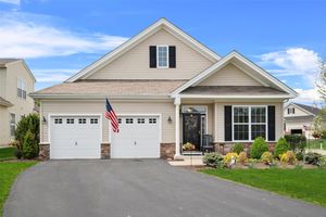 17 JUNIPER CIR, MIDDLETOWN, NY