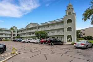 2256 PHILIPPINE DR APT 24, CLEARWATER, FL