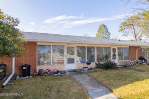 653B PLYMOUTH DR, LAKEWOOD, NJ