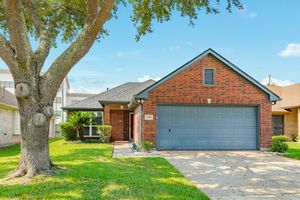926 PEACH BLOSSOM DR, PEARLAND, TX