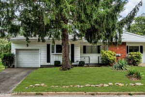 7 CONNECTICUT DR B, WHITING, NJ
