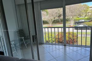 1206 BAHAMA BND F2, COCONUT CREEK, FL