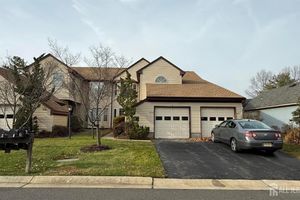 62 YORKSHIRE DR A, MONROE, NJ