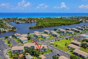 210 HORIZONS E 103, BOYNTON BEACH, FL